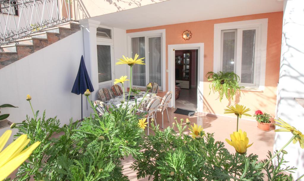 Apartments Sonja Rovinj Exterior foto