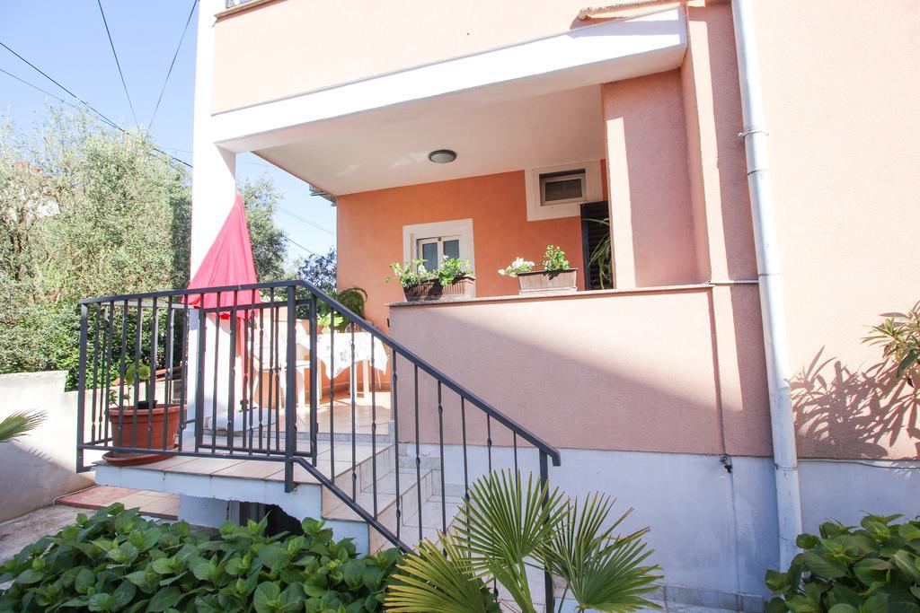 Apartments Sonja Rovinj Exterior foto